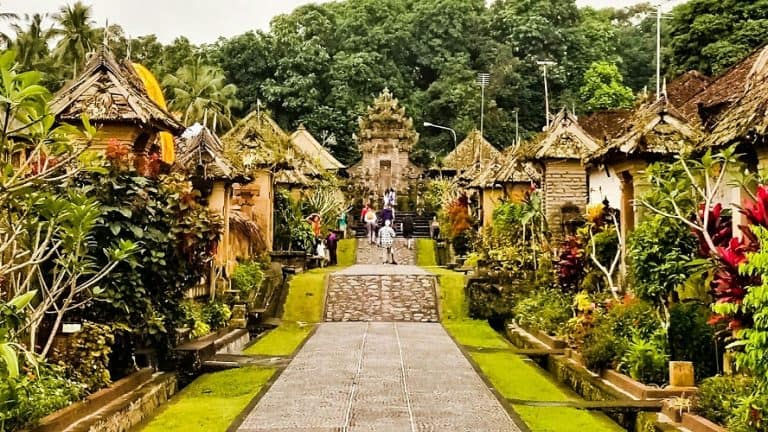 Desa Wisata Adat